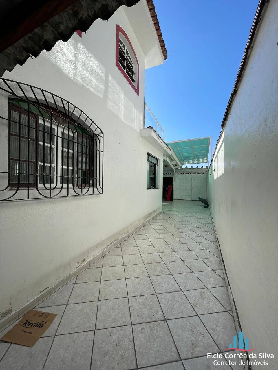 Casa à venda com 3 quartos, 300m² - Foto 16