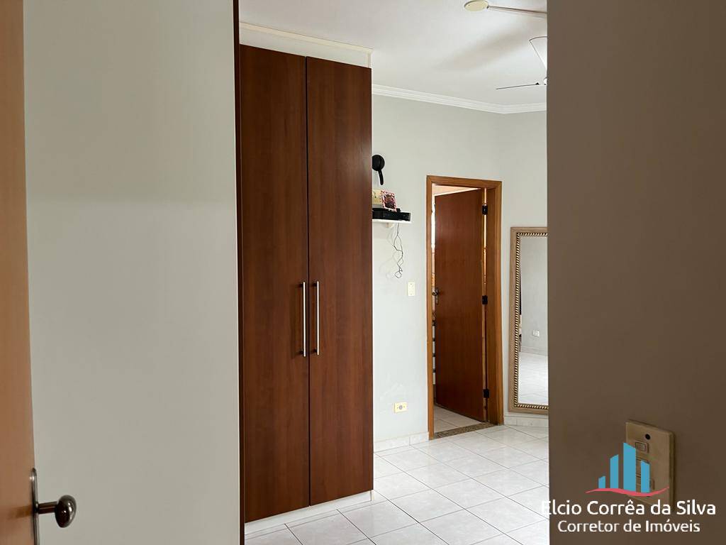 Apartamento à venda com 3 quartos, 130m² - Foto 10