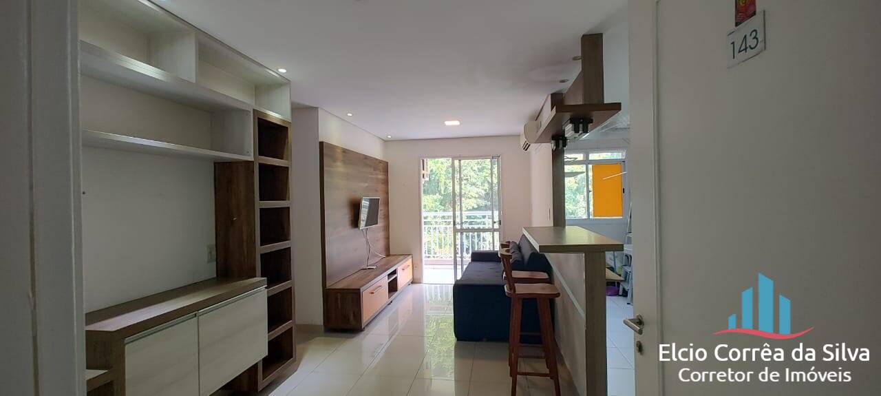 Apartamento à venda com 2 quartos, 62m² - Foto 2