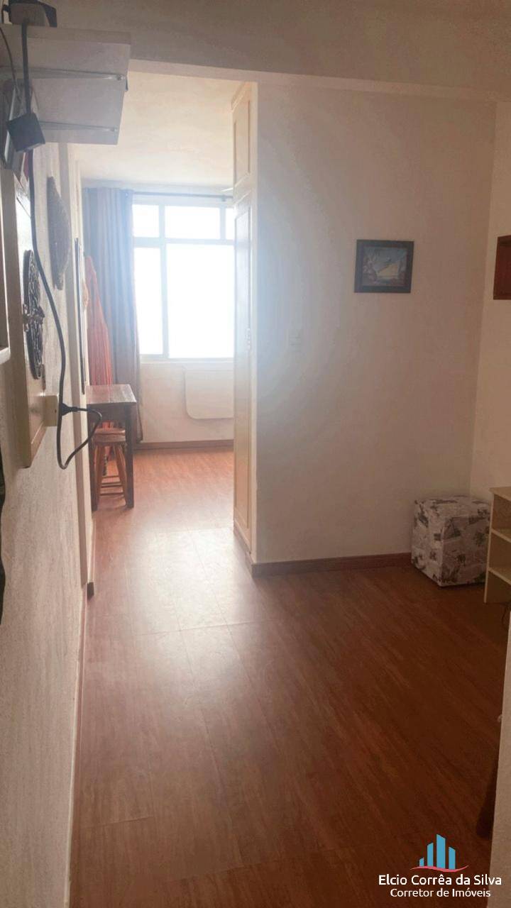 Apartamento à venda com 1 quarto, 36m² - Foto 11