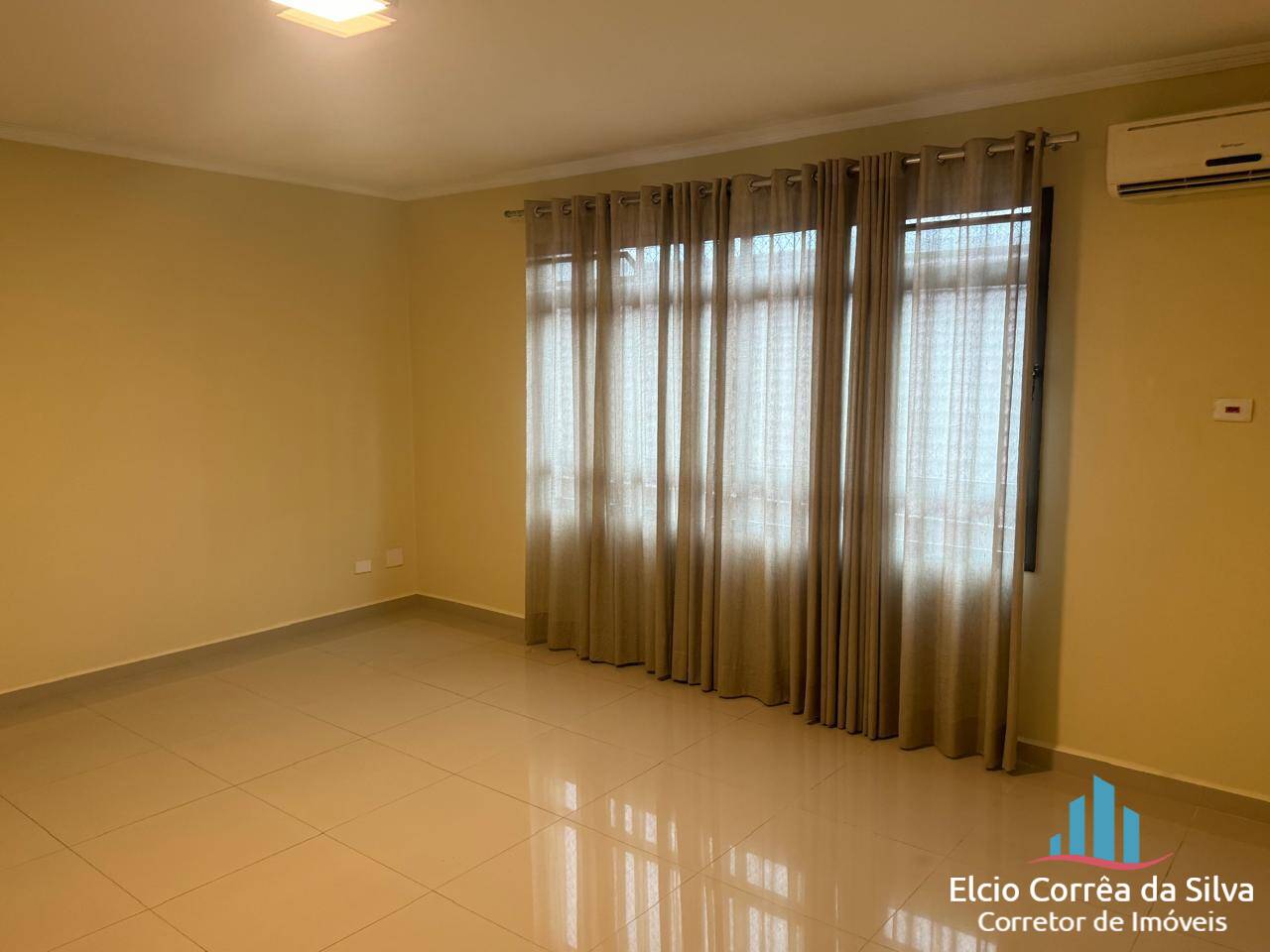 Apartamento para alugar com 3 quartos, 113m² - Foto 2