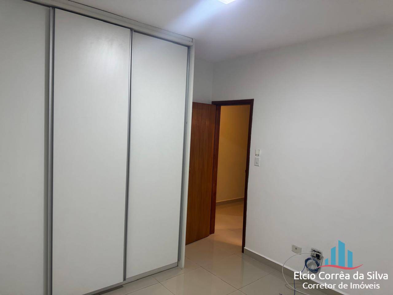 Apartamento para alugar com 3 quartos, 113m² - Foto 15