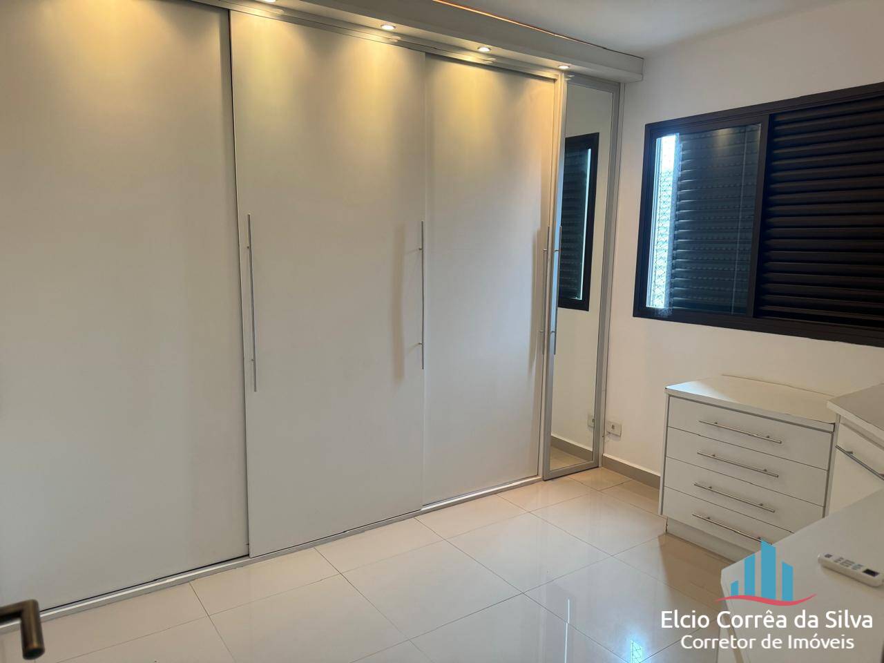 Apartamento para alugar com 3 quartos, 113m² - Foto 22