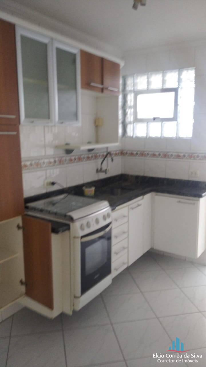 Apartamento à venda com 2 quartos, 70m² - Foto 3