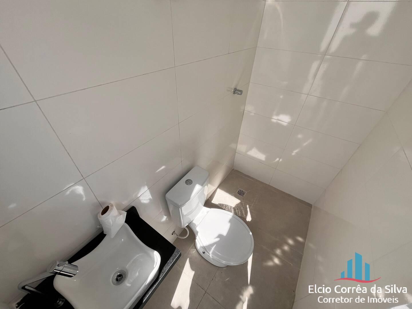 Casa à venda com 3 quartos, 115m² - Foto 8