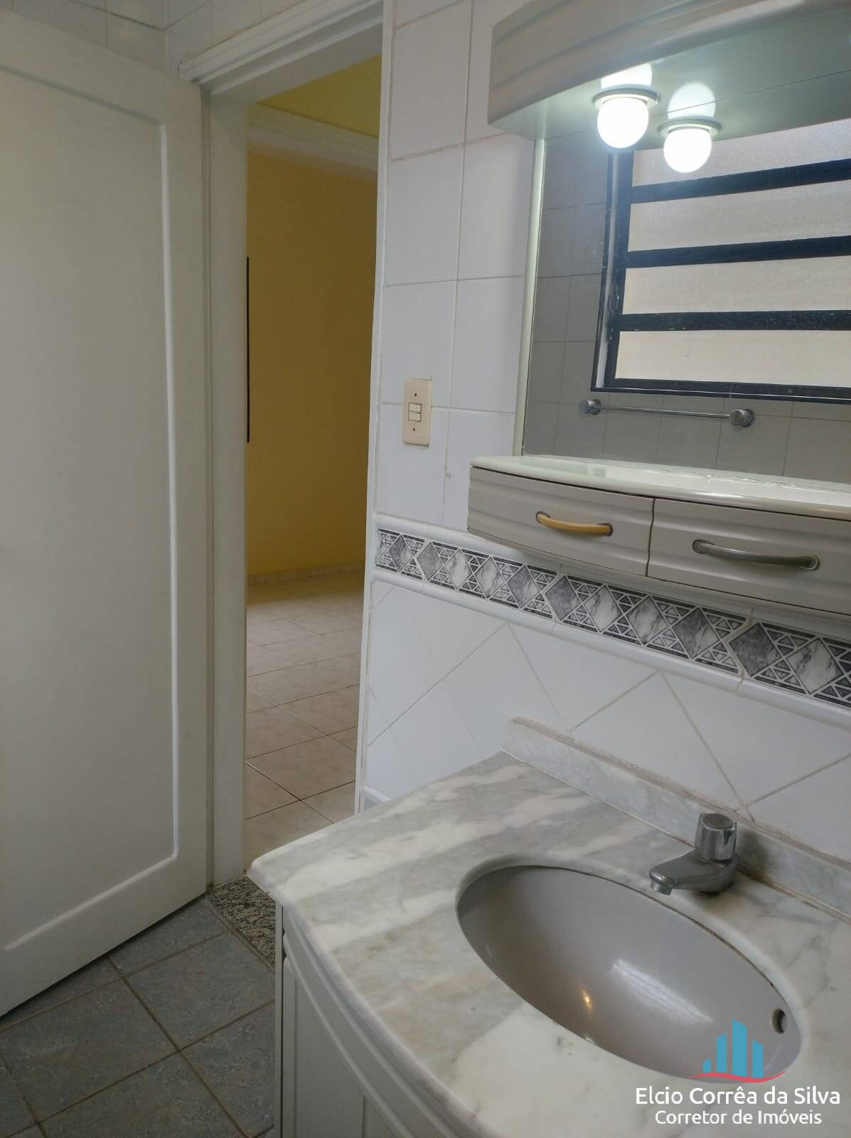 Casa à venda com 2 quartos, 80m² - Foto 23