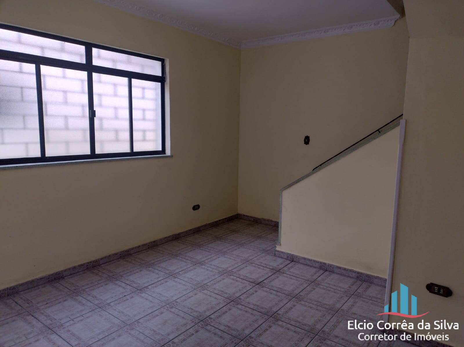 Casa à venda com 2 quartos, 80m² - Foto 3