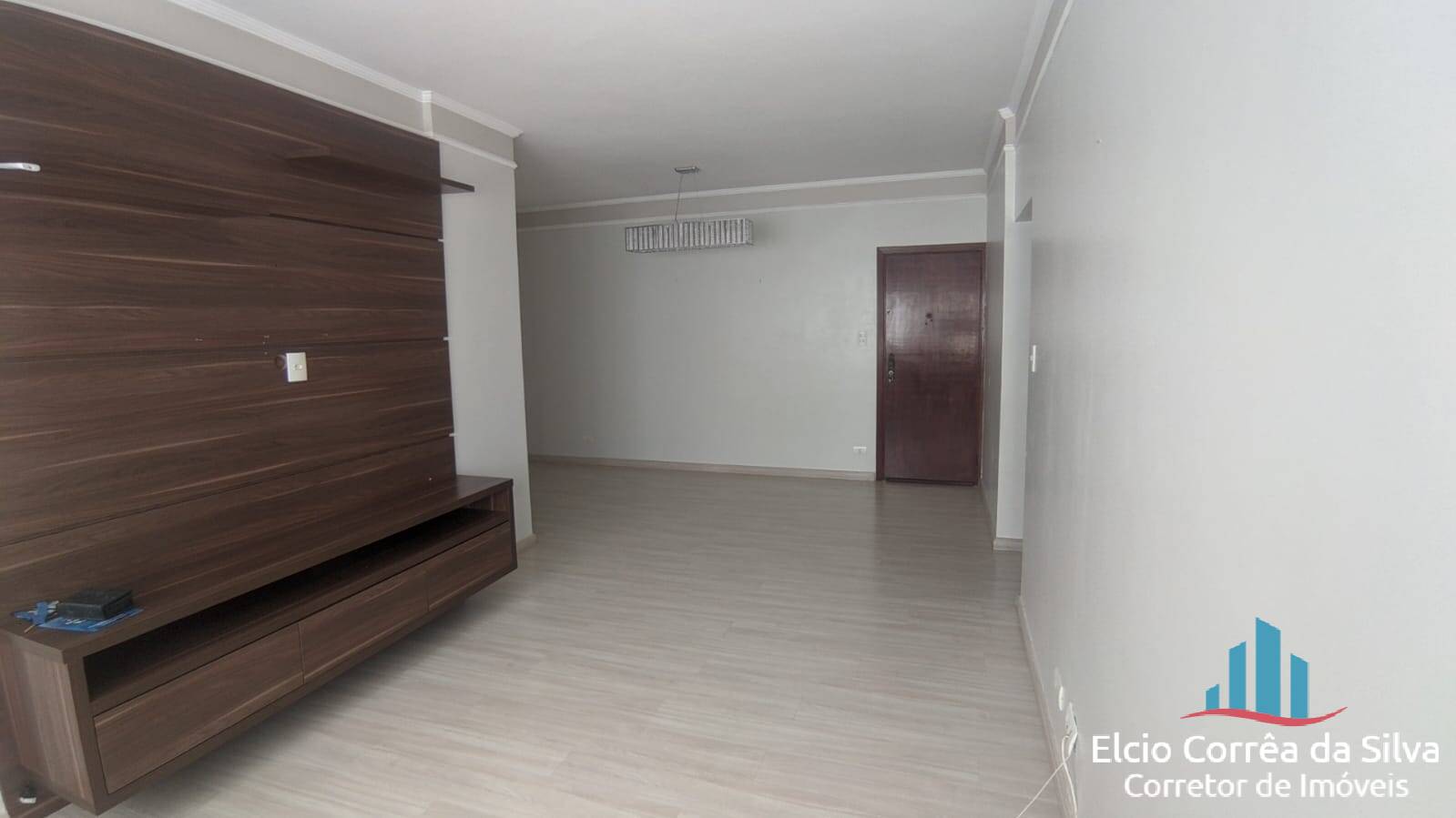 Apartamento à venda com 2 quartos, 99m² - Foto 2