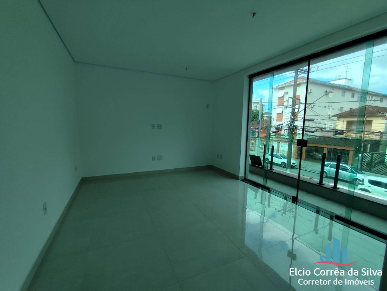 Casa à venda com 2 quartos, 100m² - Foto 3