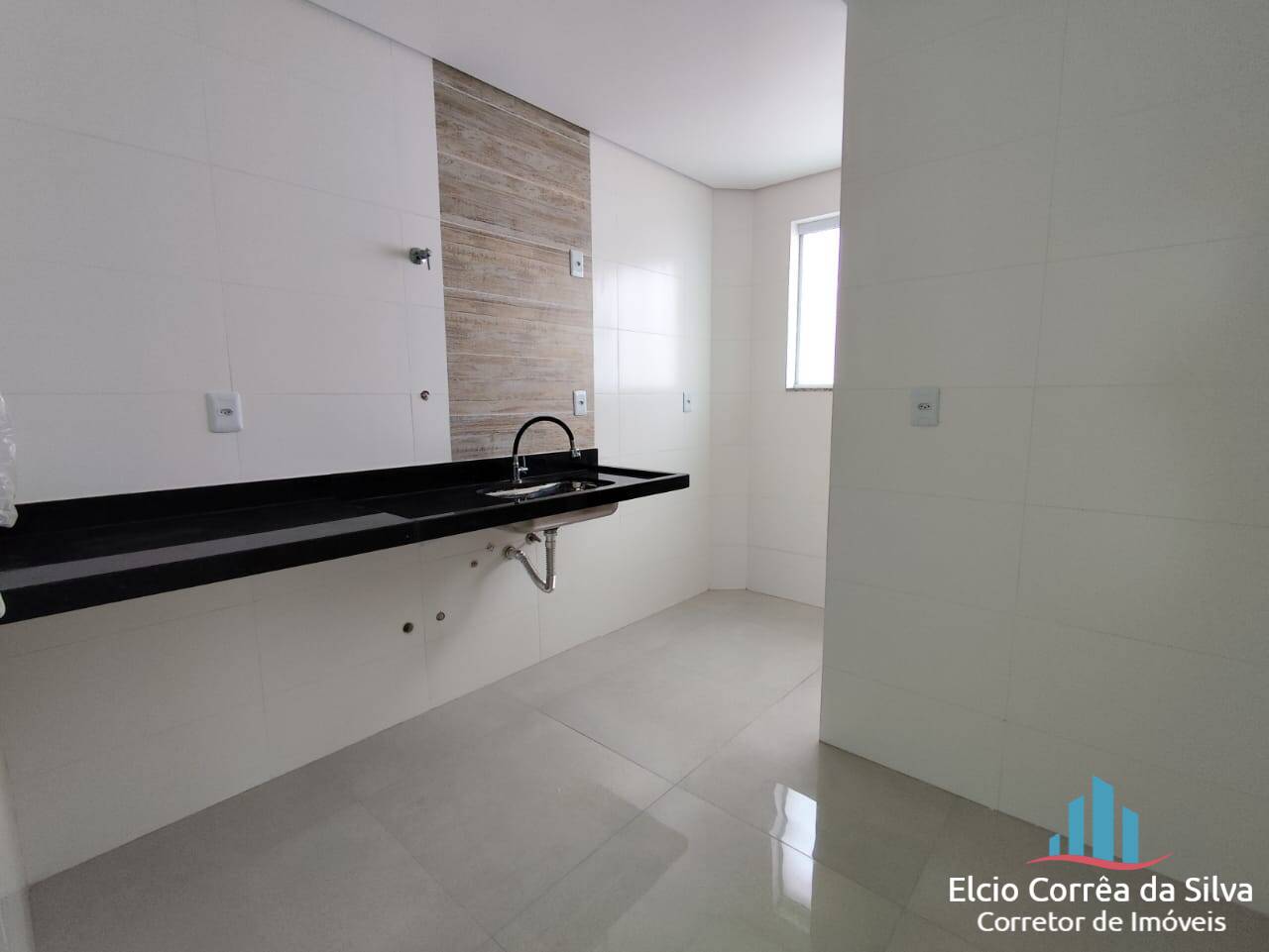 Casa à venda com 2 quartos, 100m² - Foto 6