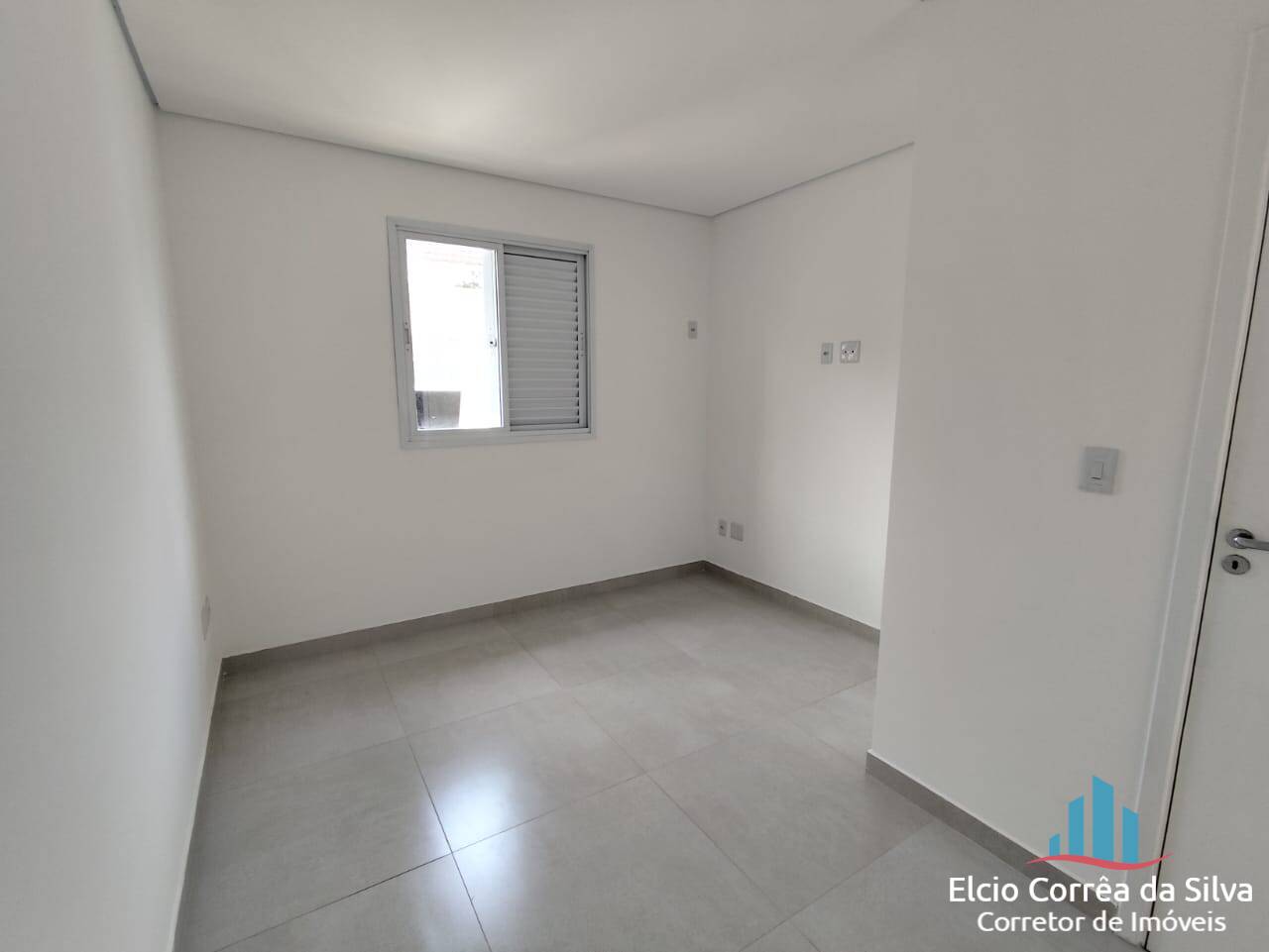 Casa à venda com 2 quartos, 100m² - Foto 6