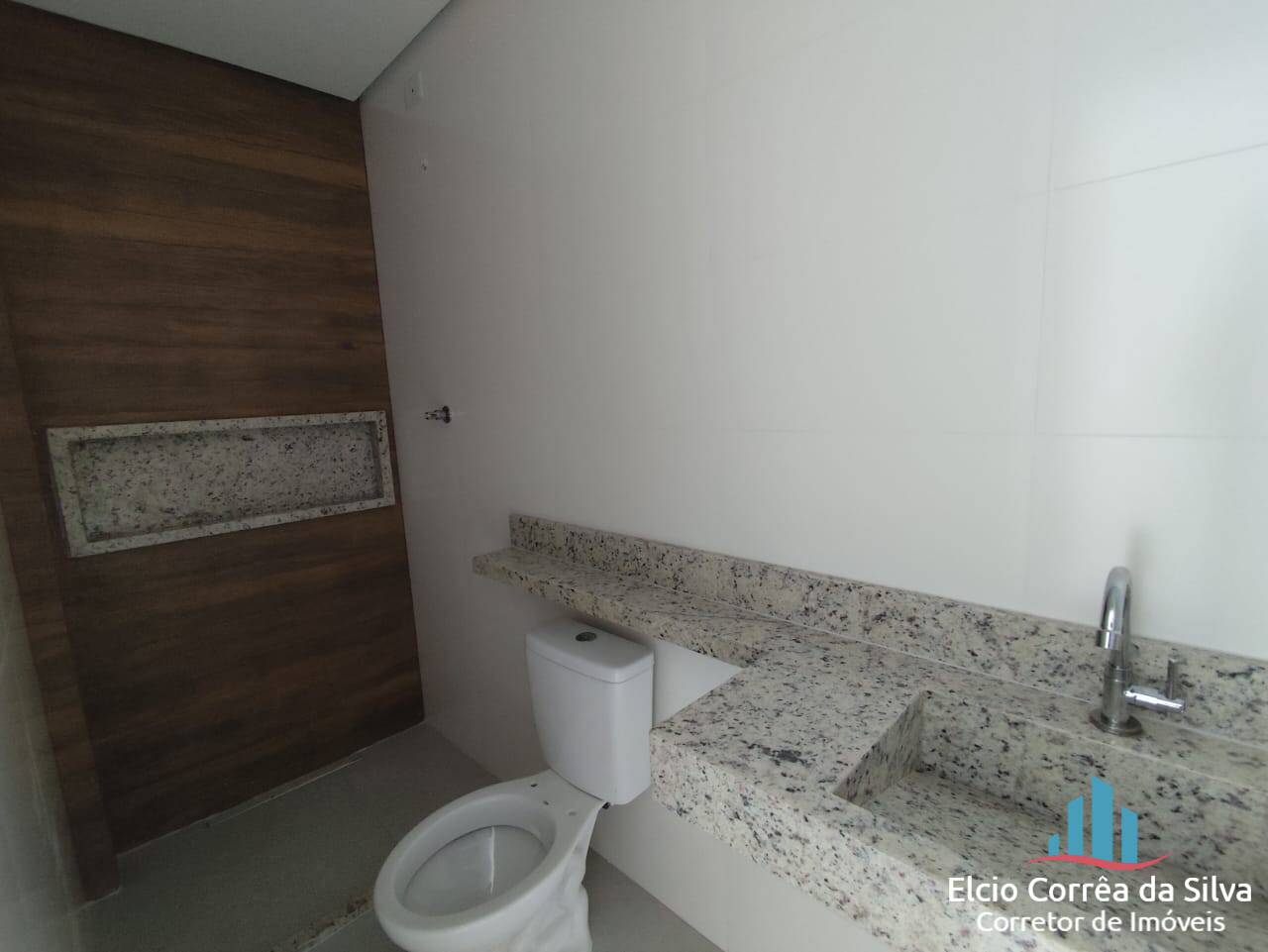 Casa à venda com 2 quartos, 100m² - Foto 8