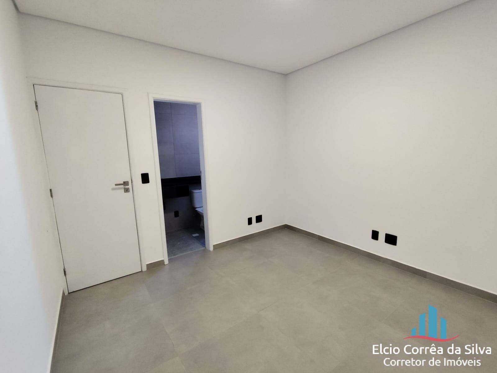 Casa à venda com 4 quartos, 290m² - Foto 10