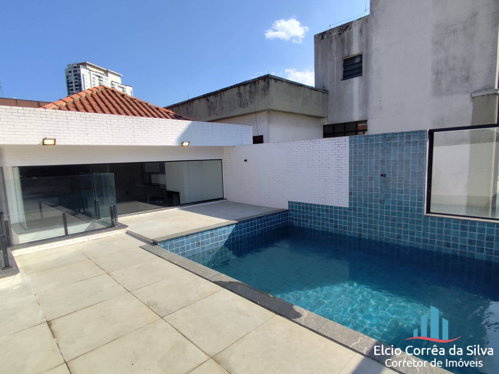 Casa à venda com 4 quartos, 290m² - Foto 9