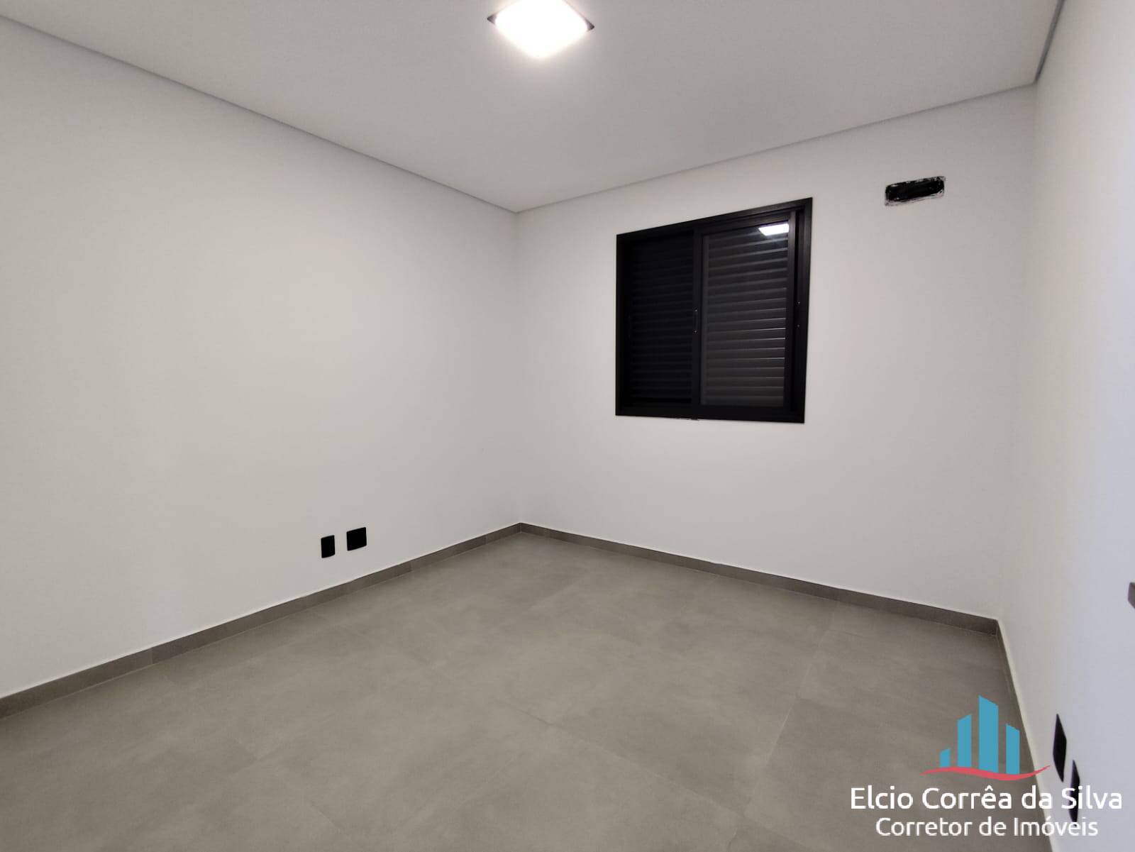 Casa à venda com 4 quartos, 290m² - Foto 12