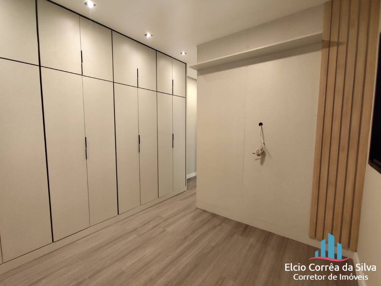 Apartamento à venda com 3 quartos, 191m² - Foto 13