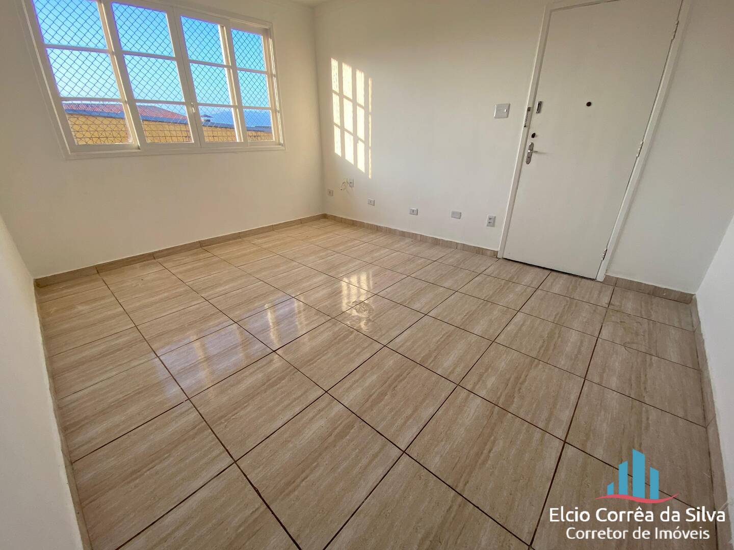 Apartamento à venda com 3 quartos, 108m² - Foto 1