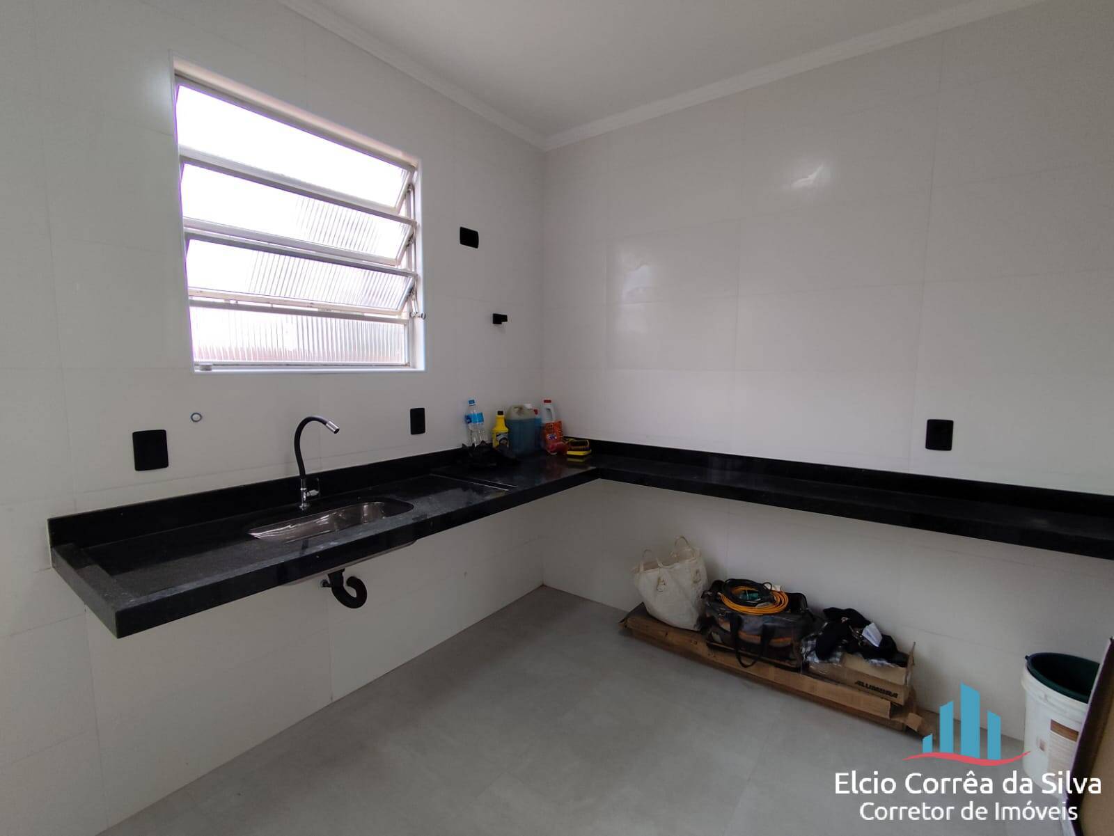 Apartamento à venda com 2 quartos, 60m² - Foto 5