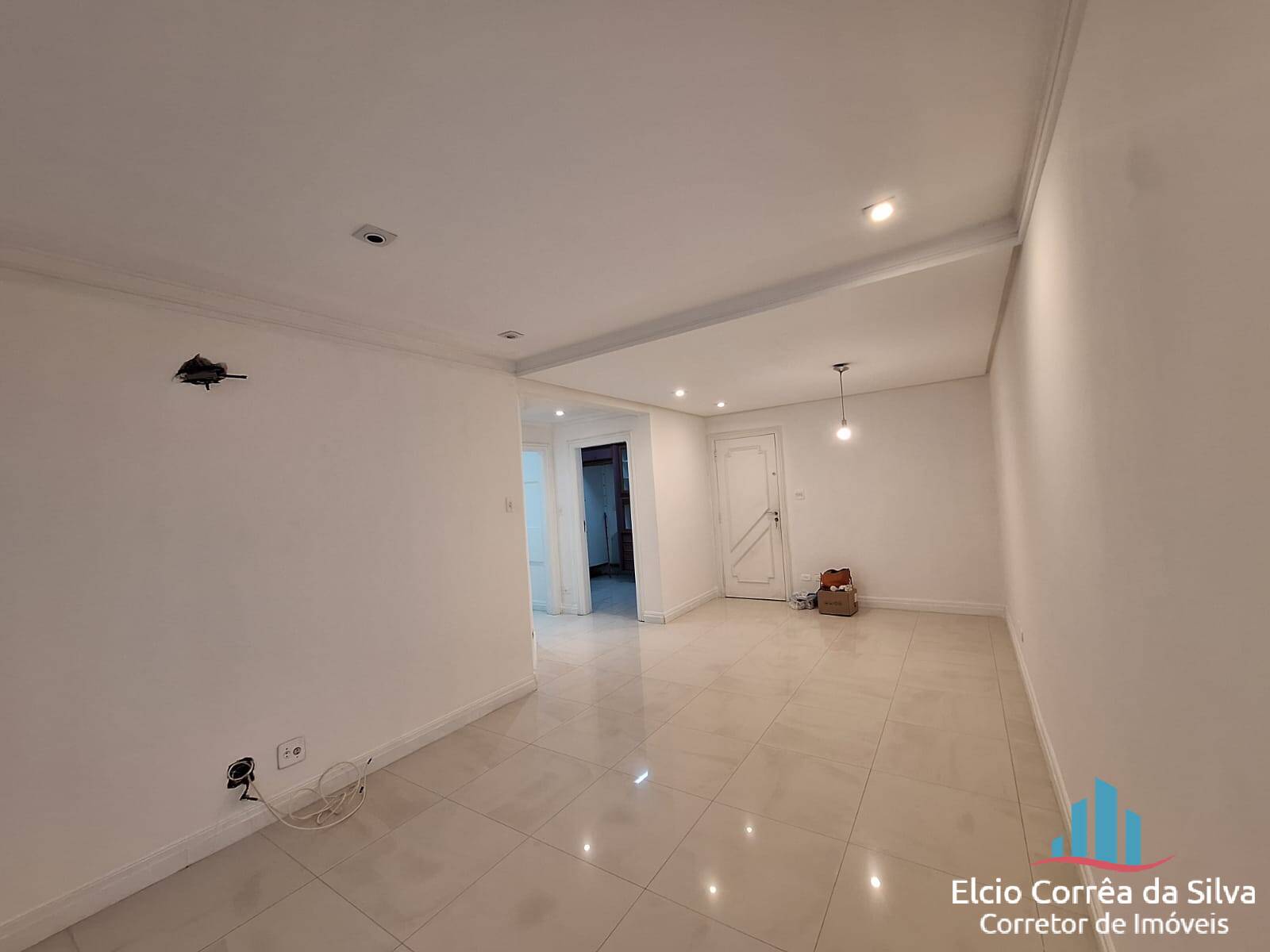 Apartamento à venda com 2 quartos, 80m² - Foto 2