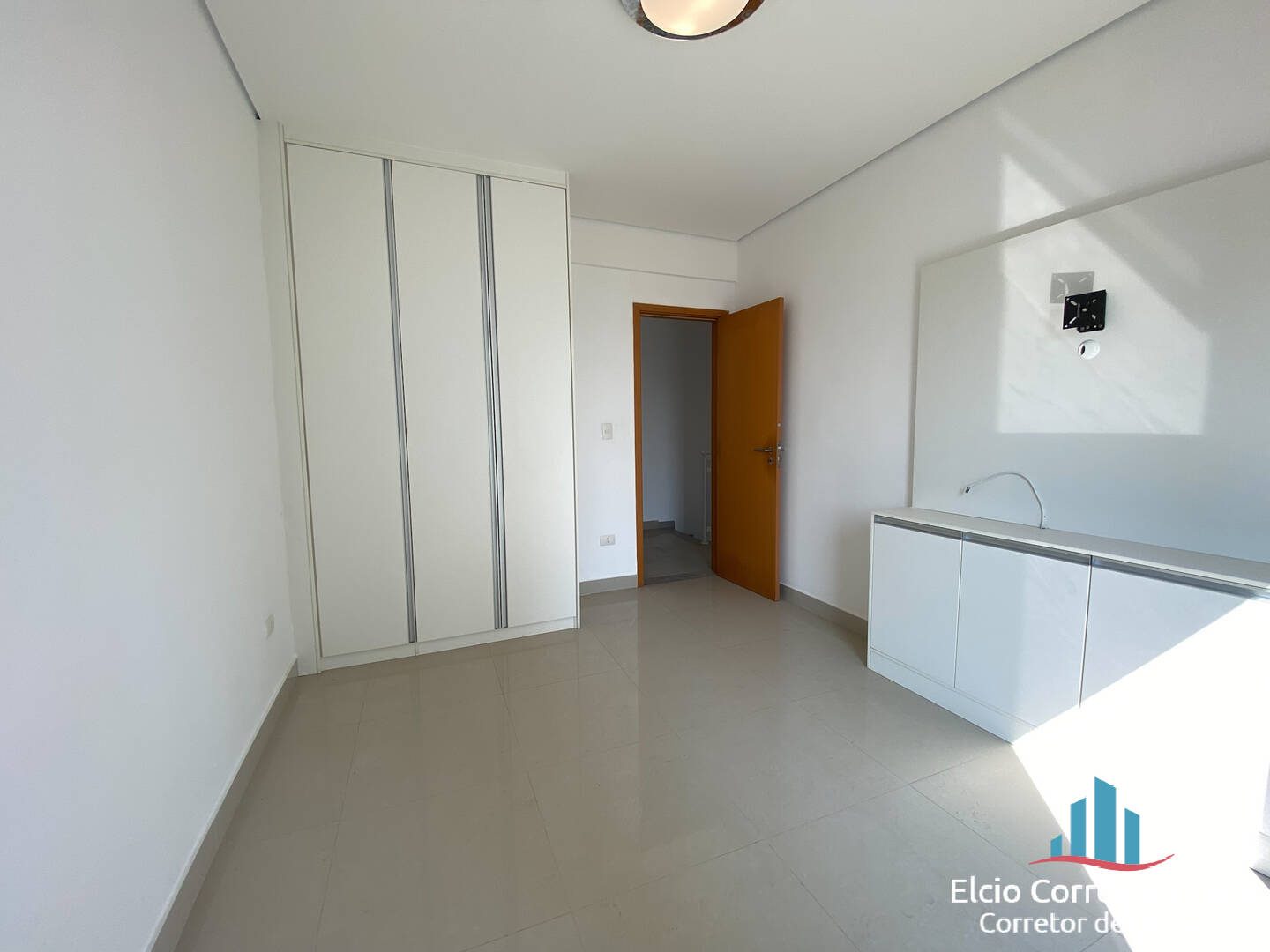 Apartamento à venda com 3 quartos, 127m² - Foto 10