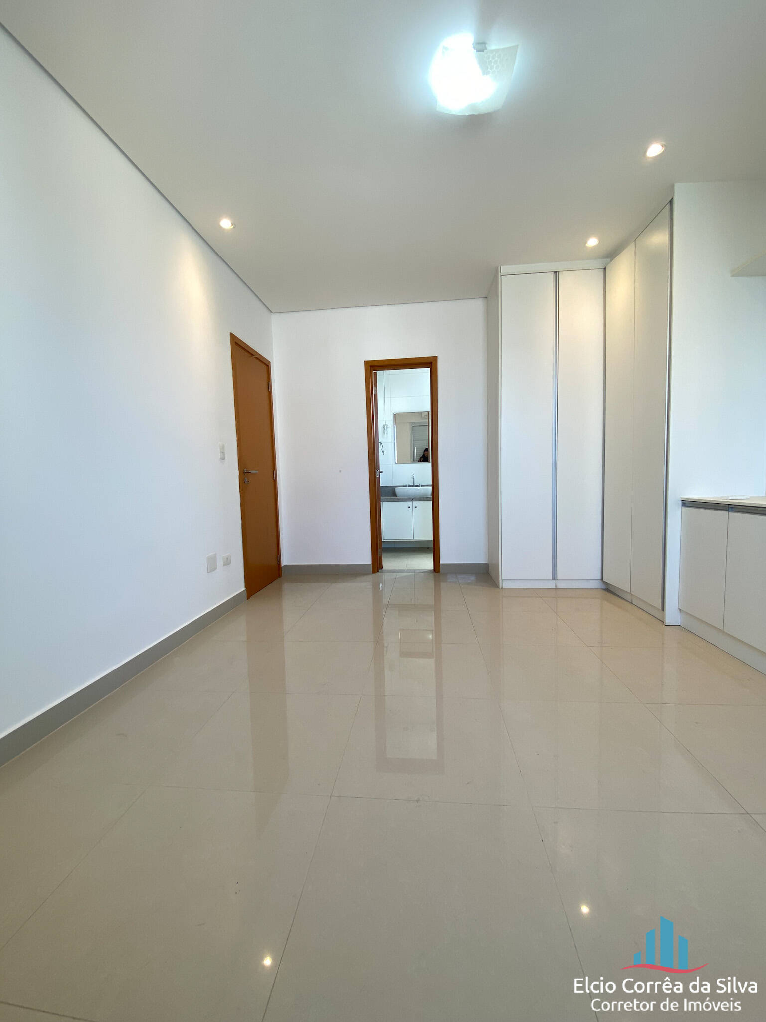 Apartamento à venda com 3 quartos, 127m² - Foto 18