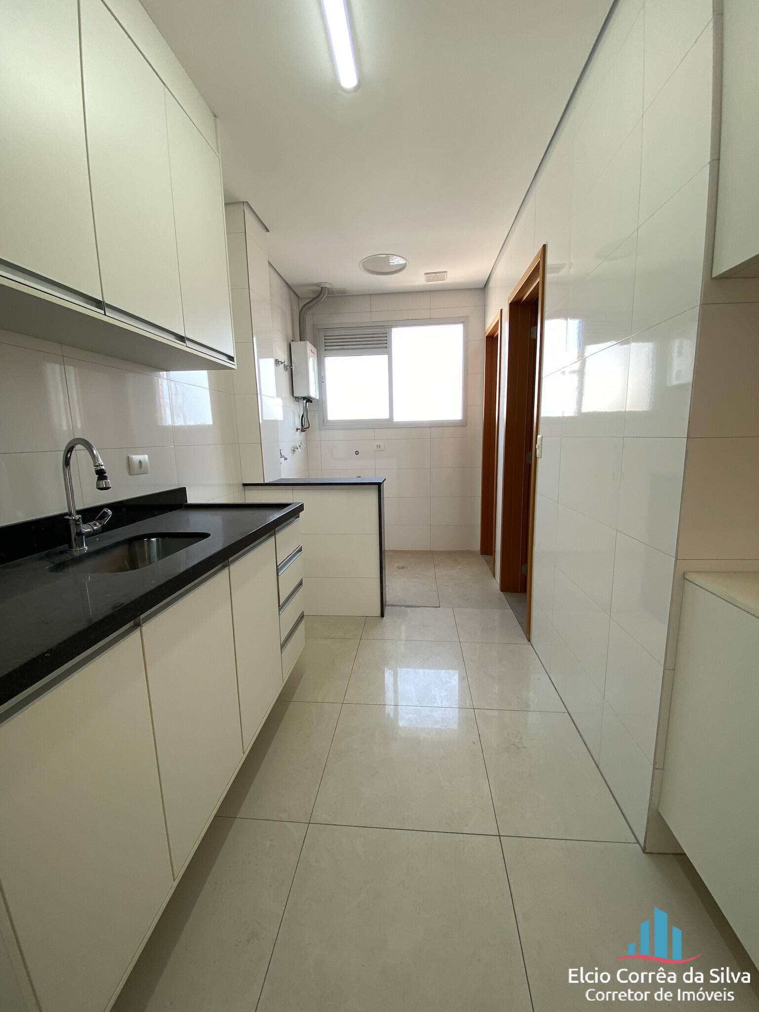 Apartamento à venda com 3 quartos, 127m² - Foto 35