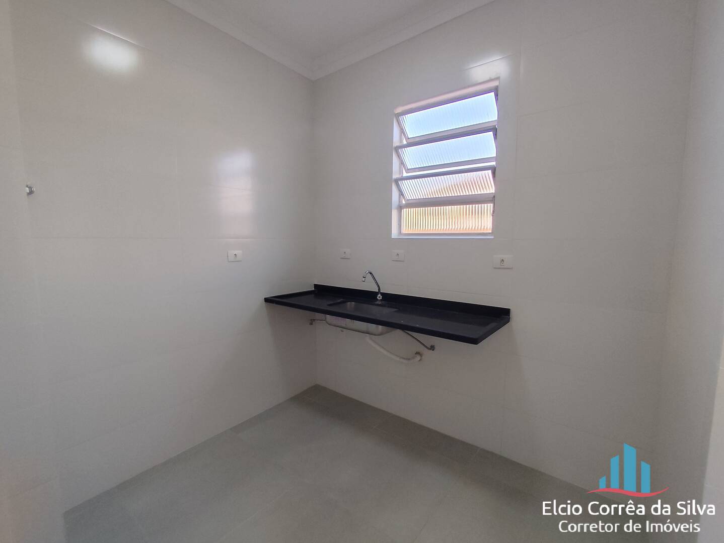 Apartamento à venda com 2 quartos, 62m² - Foto 4