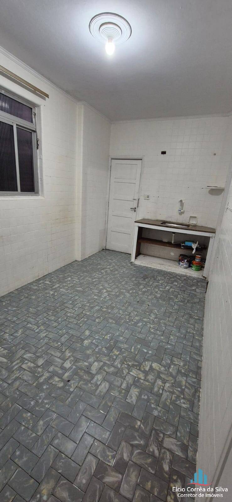 Apartamento para alugar com 2 quartos, 80m² - Foto 12