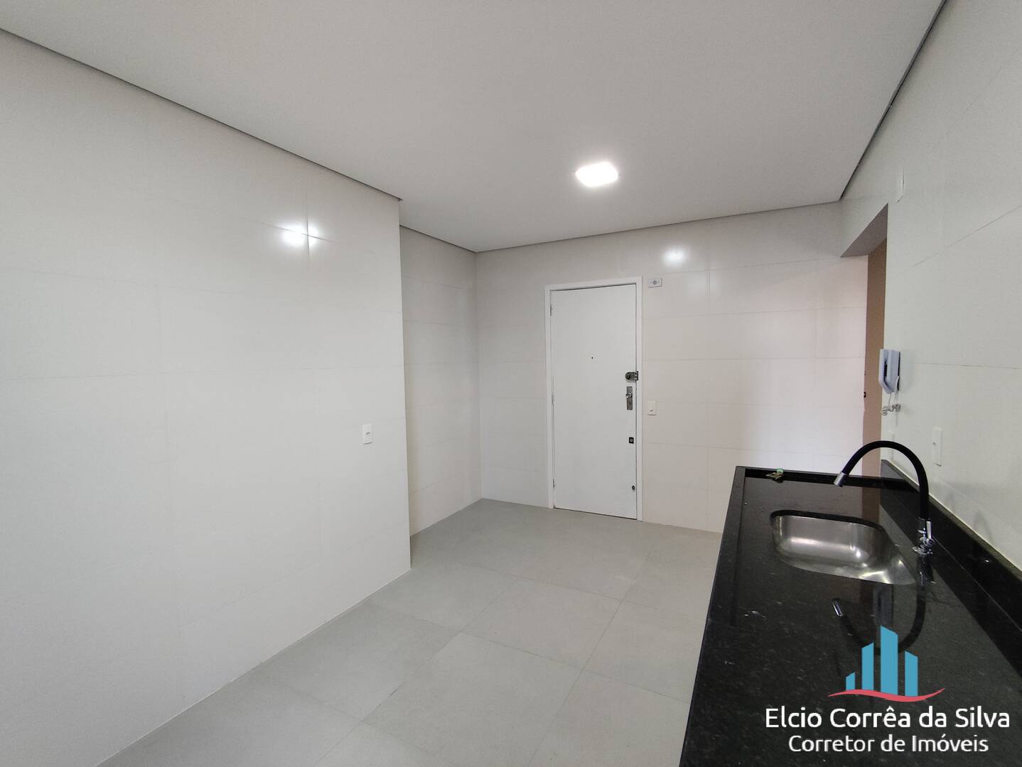 Apartamento à venda com 2 quartos, 90m² - Foto 5