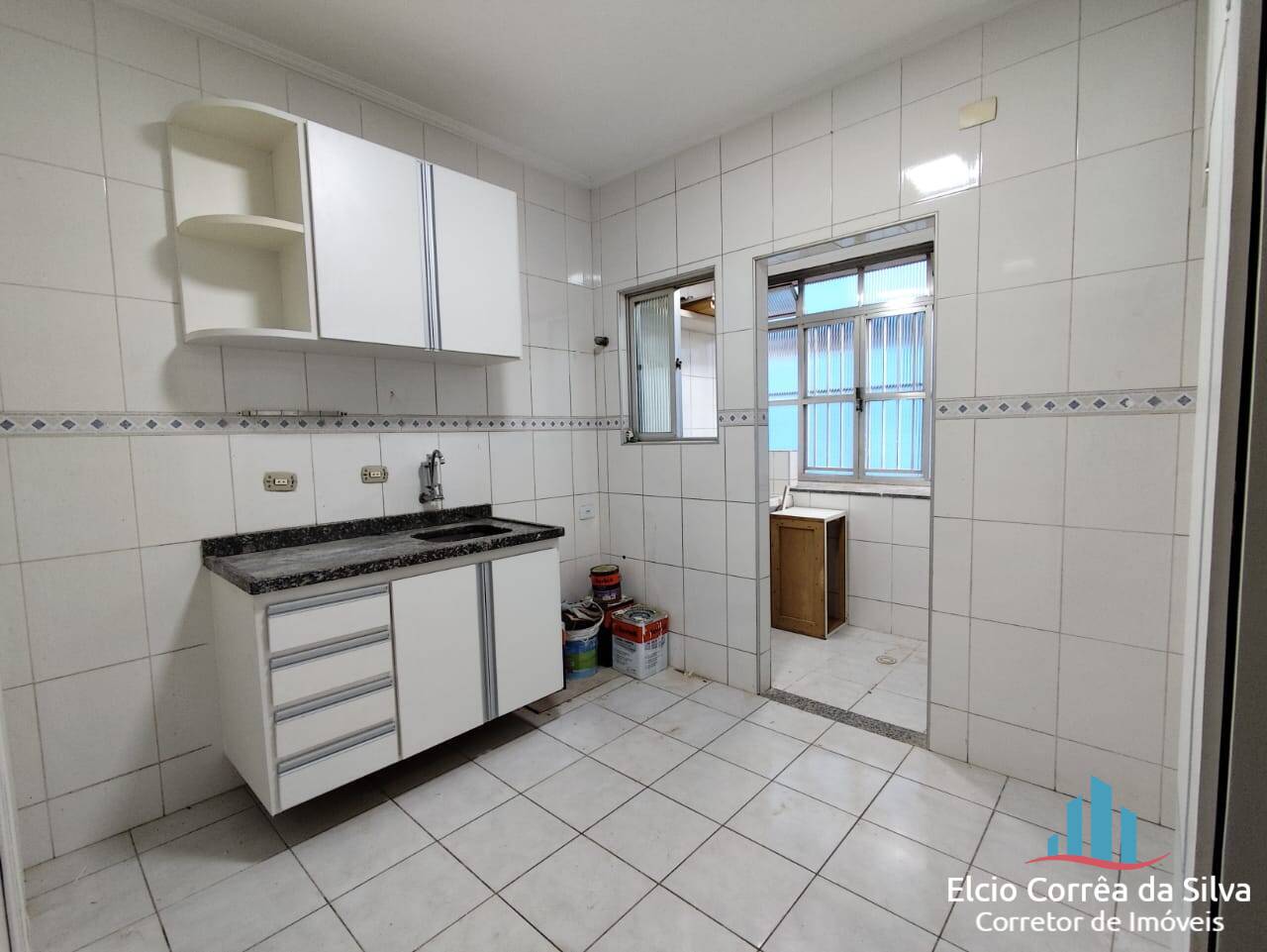 Apartamento à venda com 3 quartos, 79m² - Foto 3