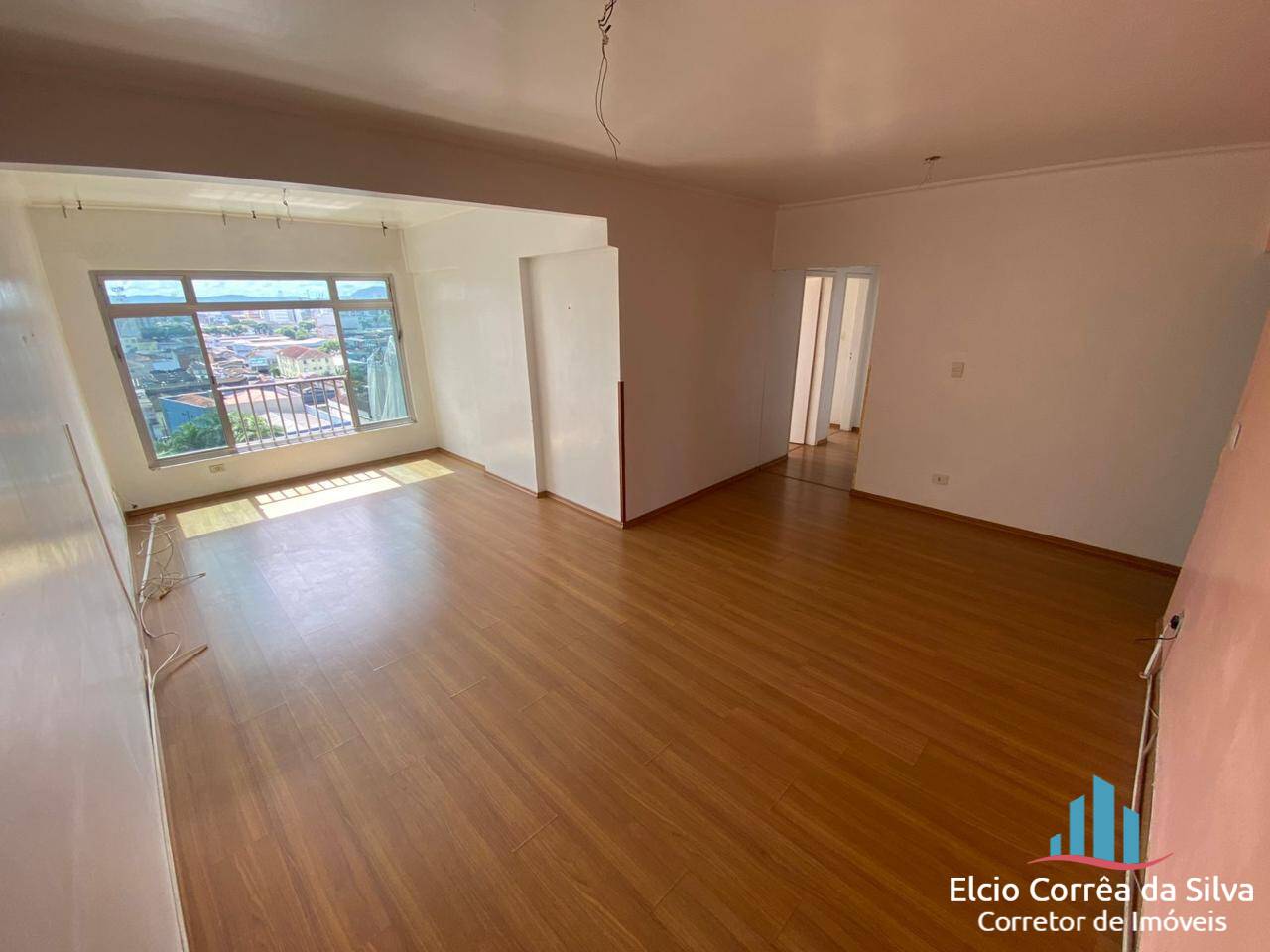 Apartamento à venda com 2 quartos, 107m² - Foto 3