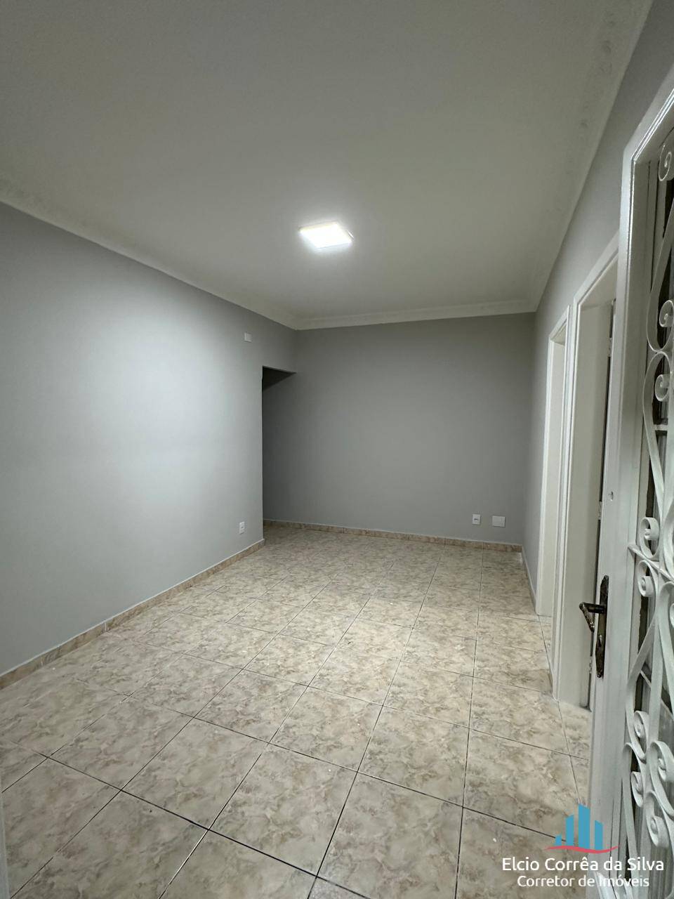 Apartamento à venda com 2 quartos, 71m² - Foto 3