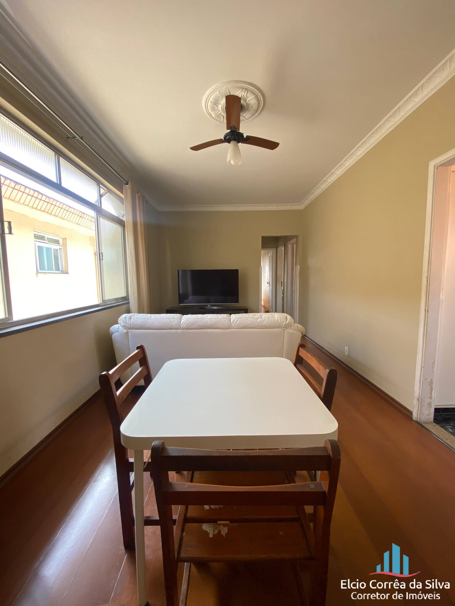 Apartamento à venda com 3 quartos, 100m² - Foto 3