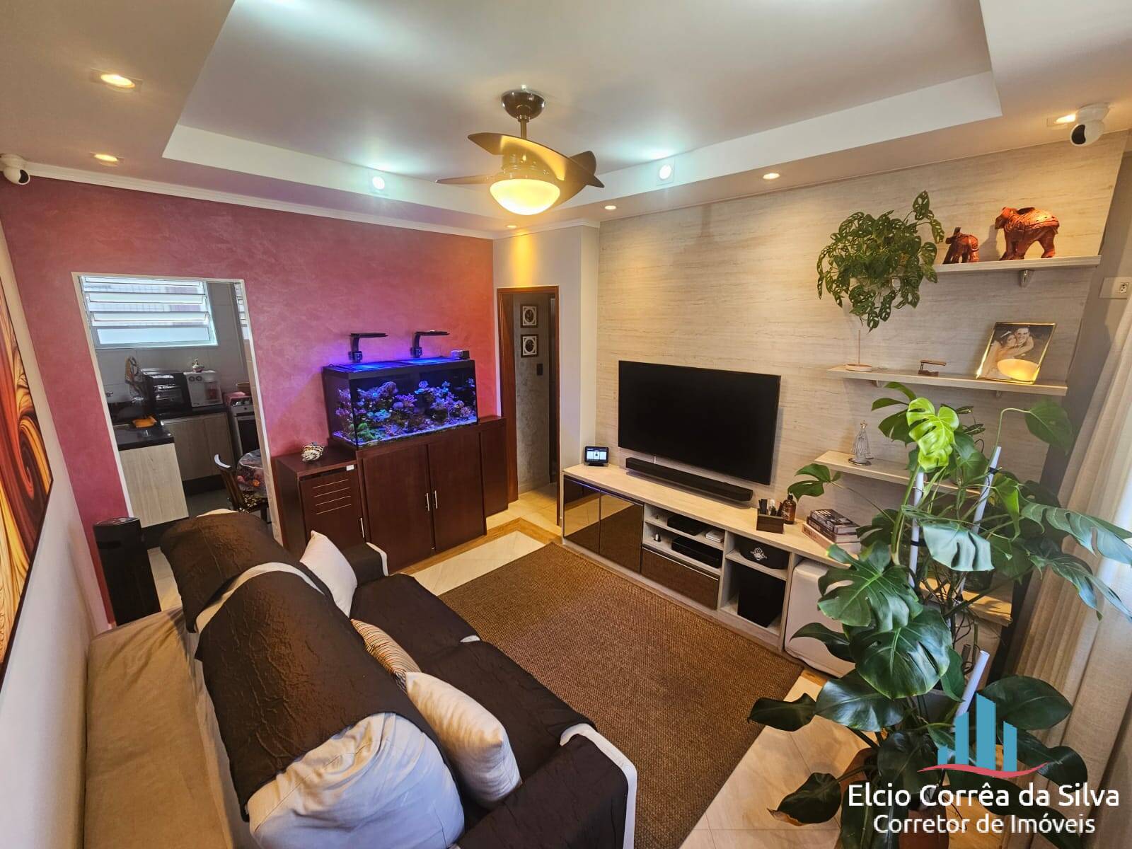 Apartamento à venda com 2 quartos, 70m² - Foto 1