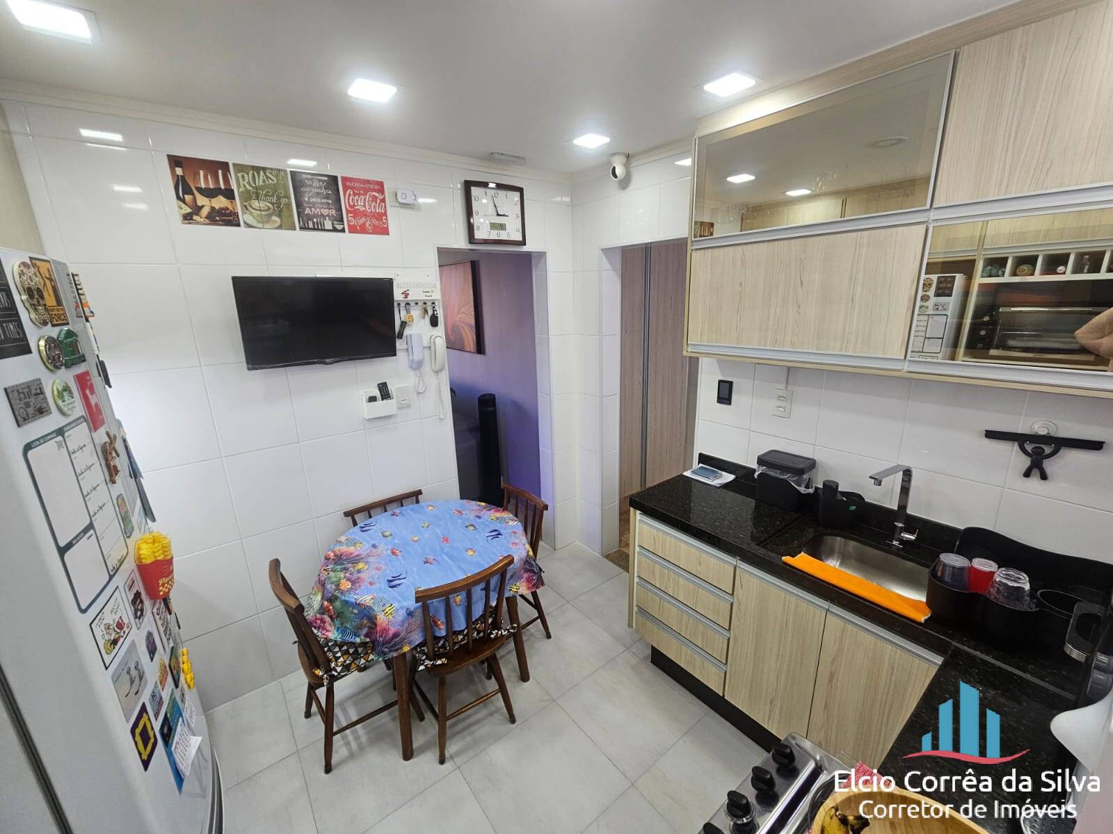 Apartamento à venda com 2 quartos, 70m² - Foto 5