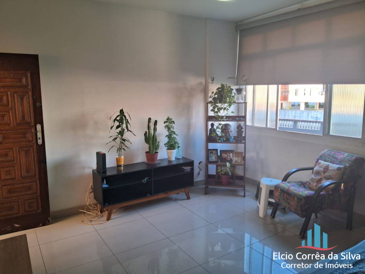 Apartamento à venda com 2 quartos, 62m² - Foto 1