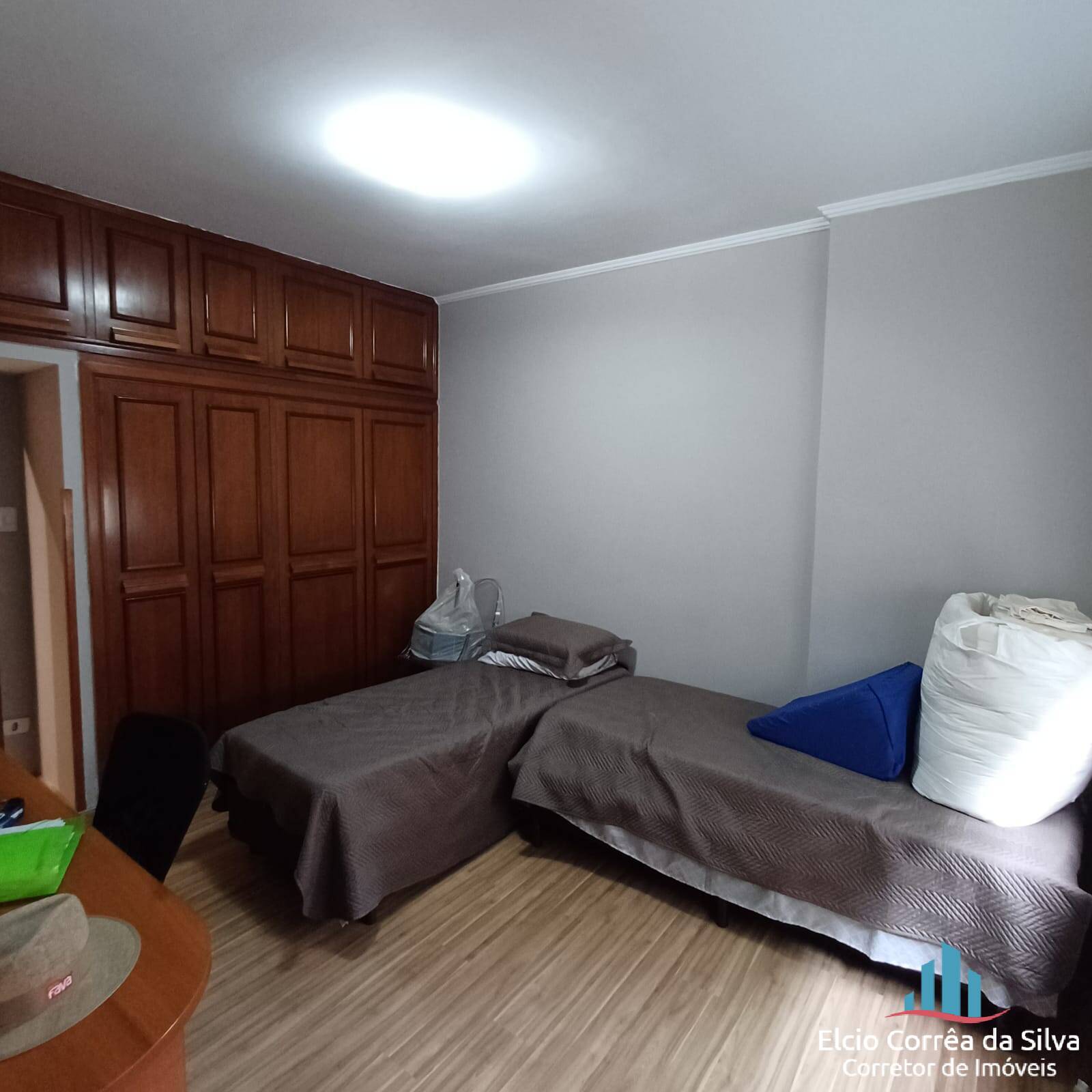 Apartamento à venda com 3 quartos, 208m² - Foto 18