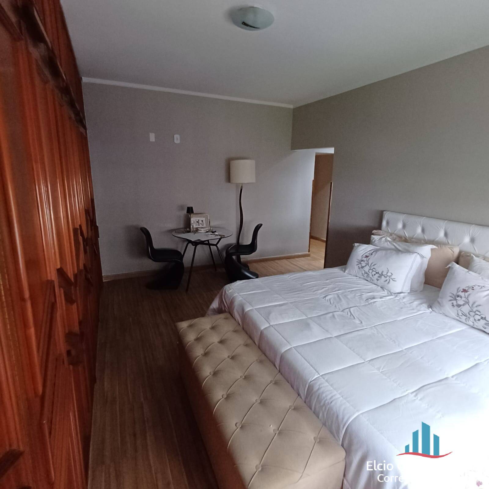 Apartamento à venda com 3 quartos, 208m² - Foto 13