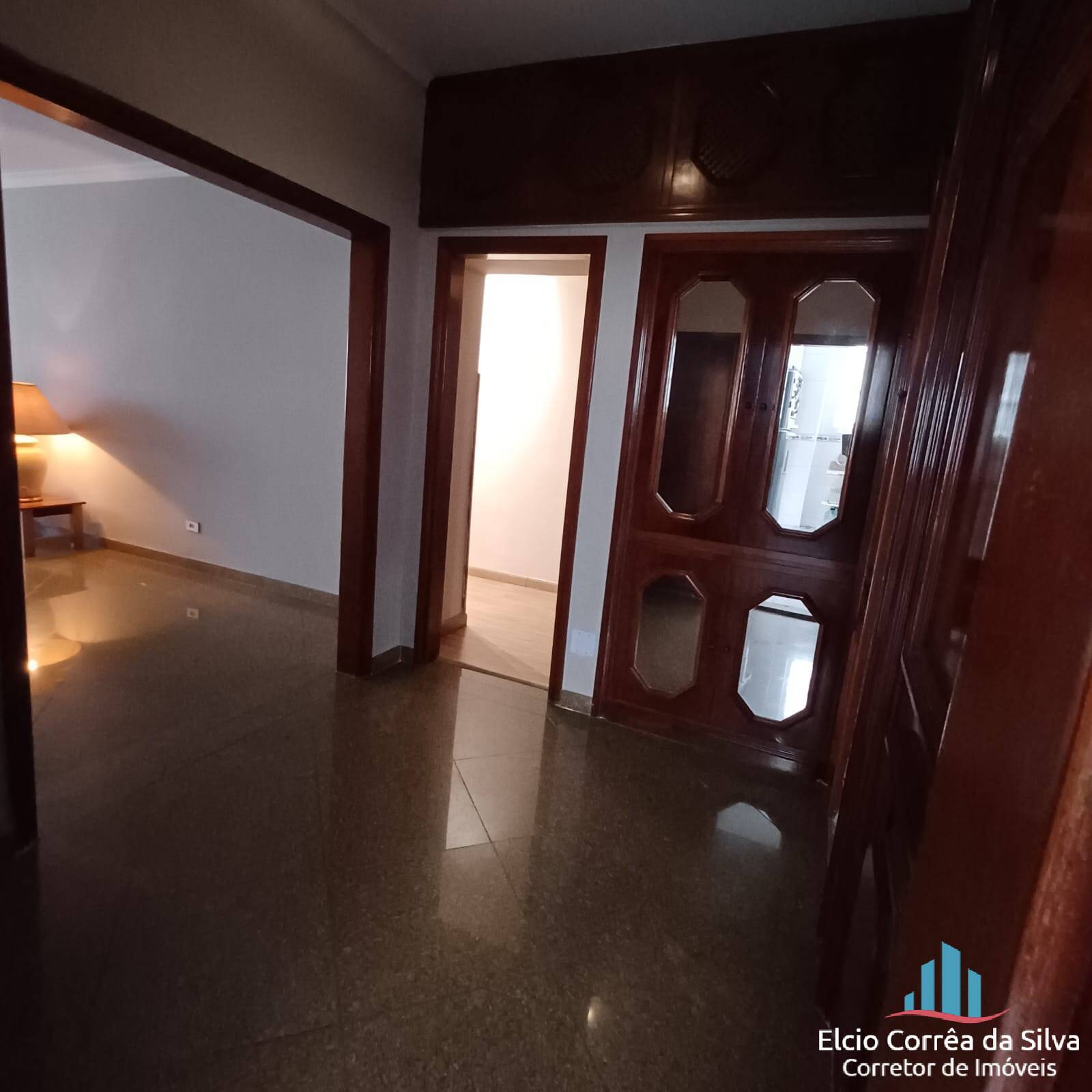 Apartamento à venda com 3 quartos, 208m² - Foto 23