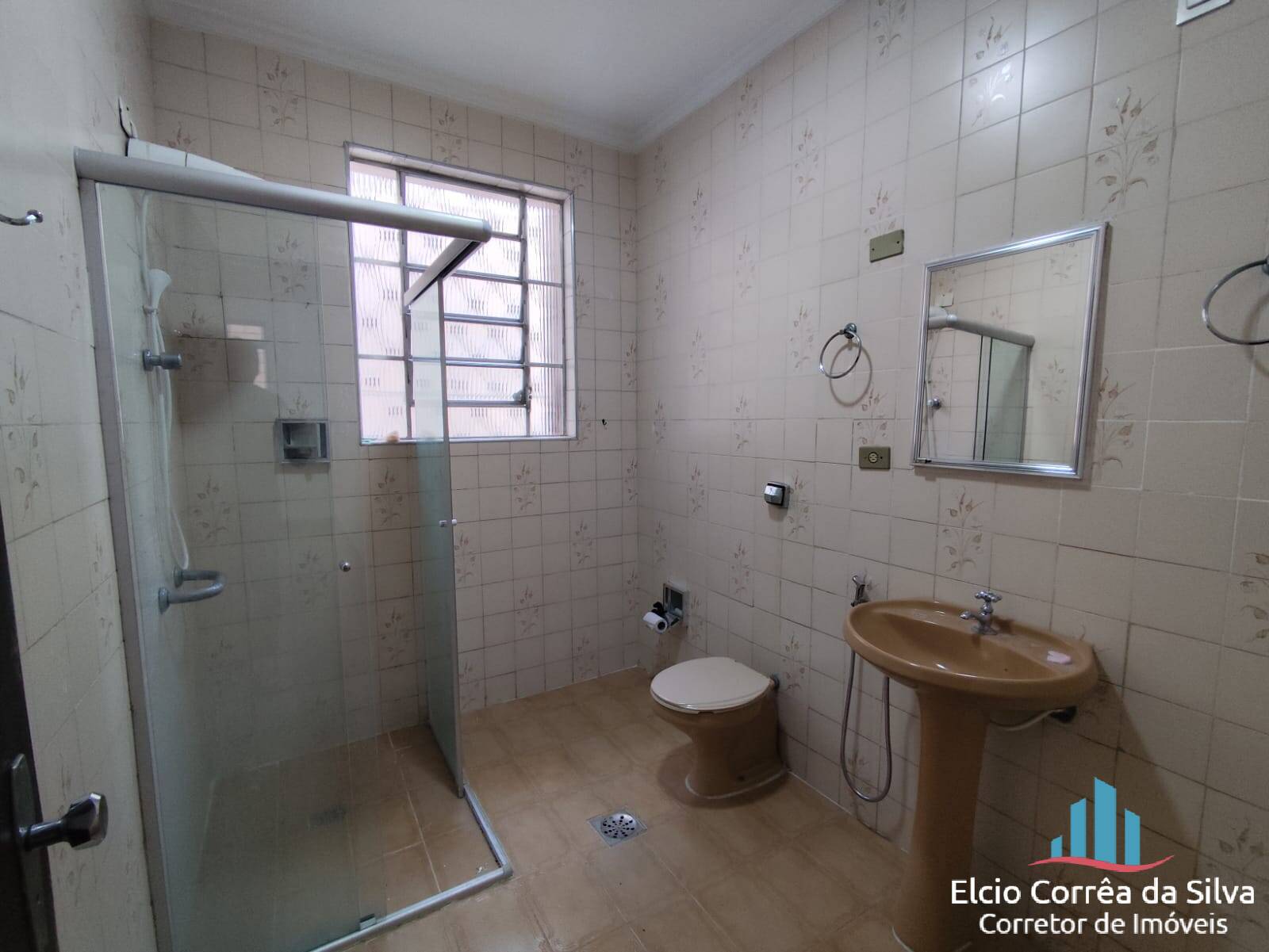 Apartamento para alugar com 3 quartos, 105m² - Foto 12